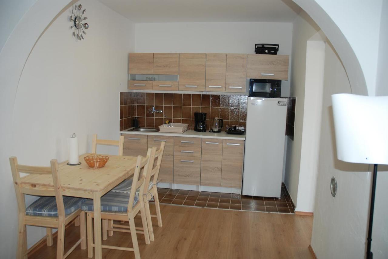 סבטי פטר 5 Meters From The Sea With Private Beach - 70M2 Colibri Sunset Apartments מראה חיצוני תמונה